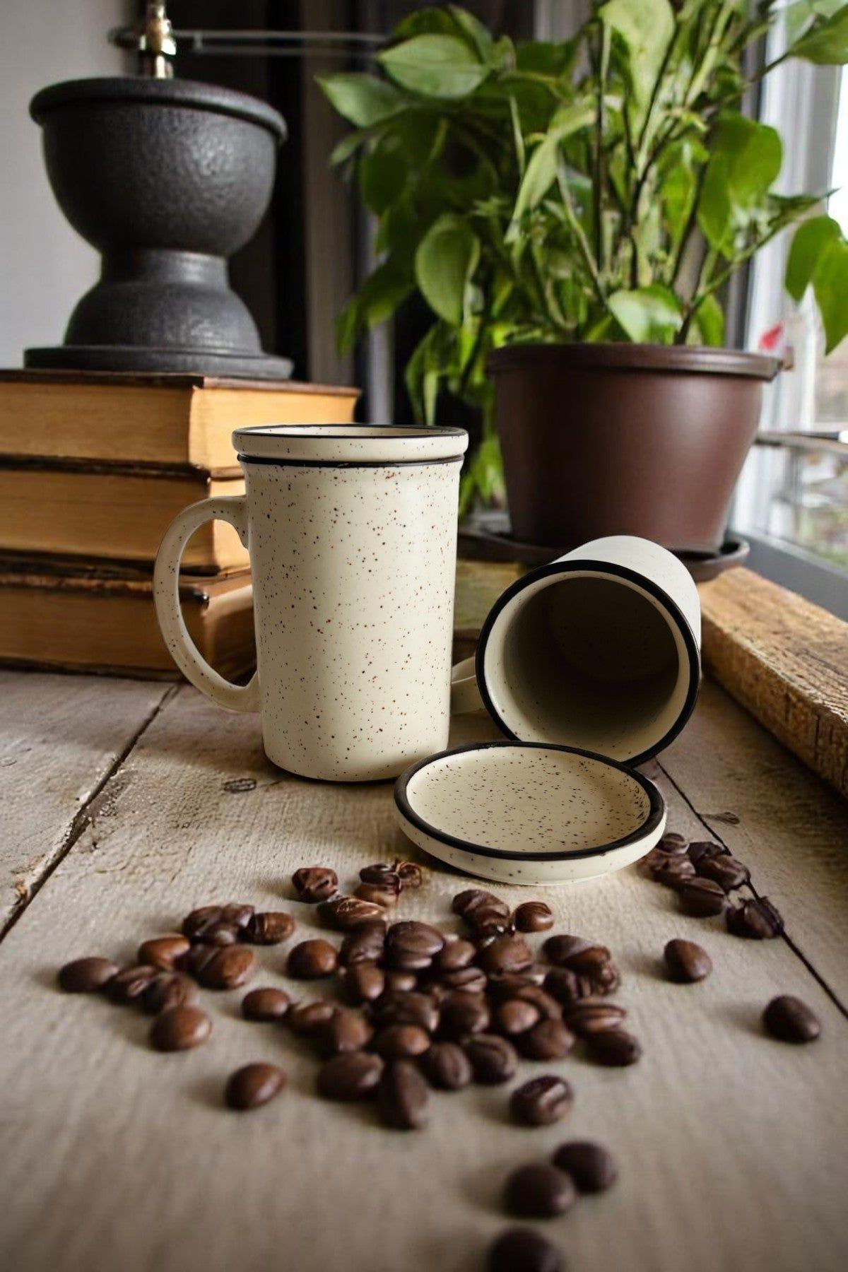 Monochrome Harmony Cozy Sip Set